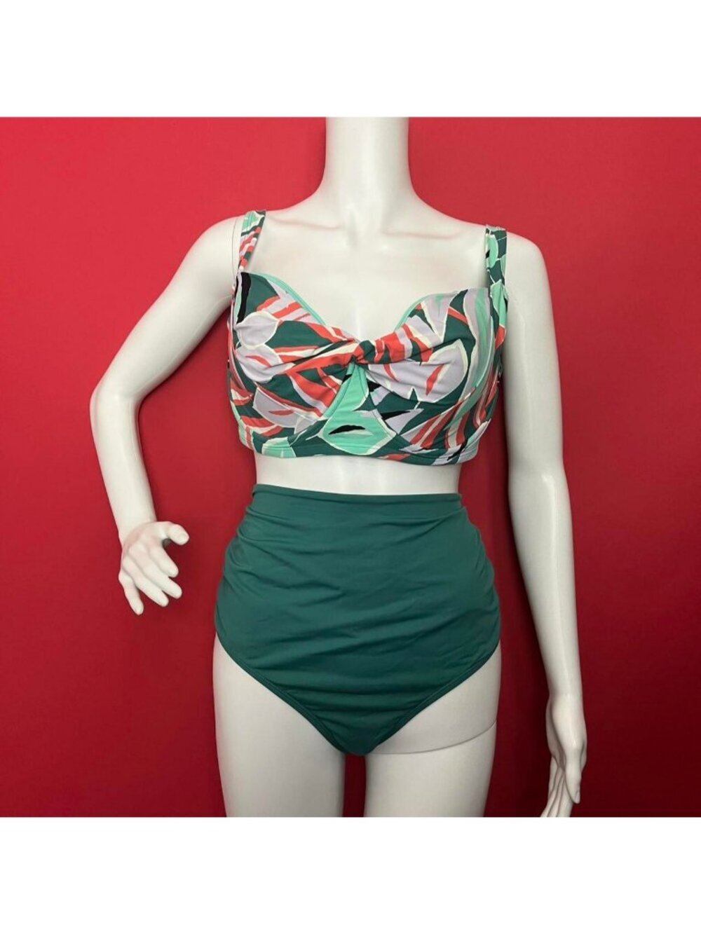 Anne Cole/ forest green floral patterned bikini 💚🩷​